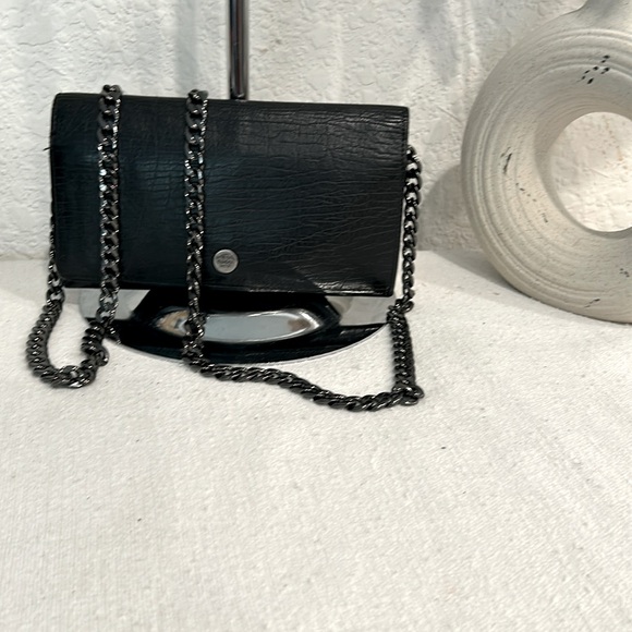 Gucci Black Long Leather wallet Authentic with chain - Picture 1 of 13